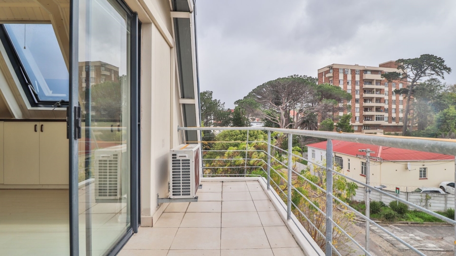 2 Bedroom Property for Sale in Wynberg Upper Western Cape